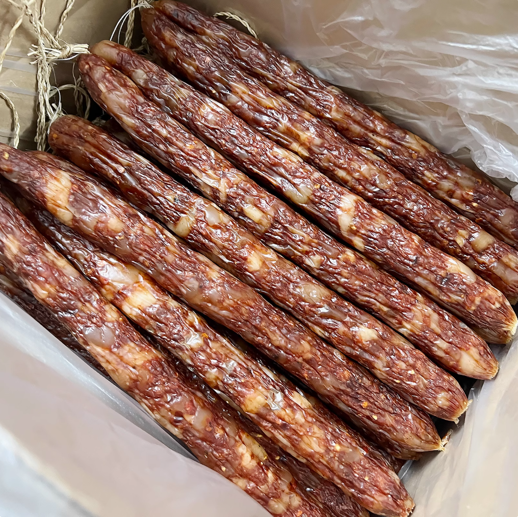 【辣臘腸1kg(1公斤)真空包裝】麻辣香腸廣味臘腸四川味麻辣腸煙熏非廣式風乾香辣腸廣西臘味特產